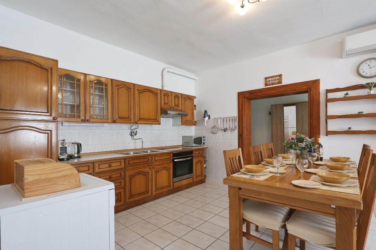 Seaview Apartment Aida Posedarje Εξωτερικό φωτογραφία